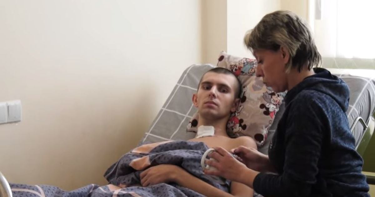Олексія після ДТП рятували у Польщі, а зараз йому потрібна реабілітація в Україні
