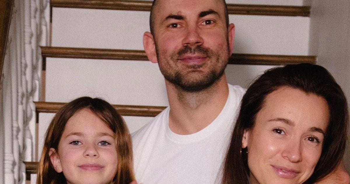 Андрій Бєдняков з ексдружиною та донькою
