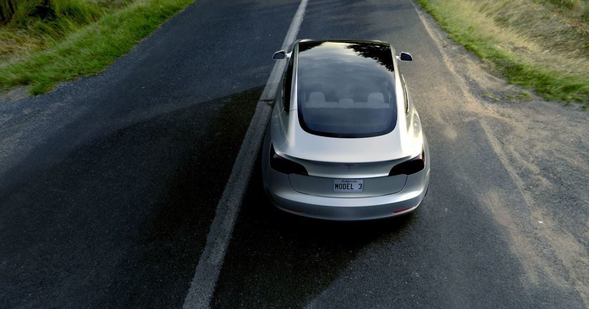 Tesla собирает с клиентов вторую часть предоплаты за Model 3