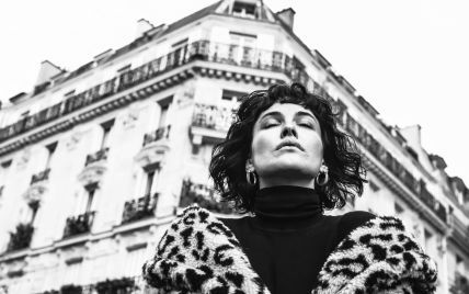 Ніжна Даша Астаф'єва у леопардовій шубі прогулялася Парижем