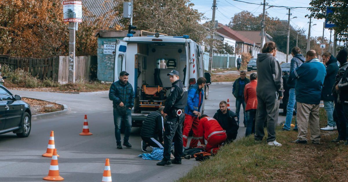 Відлетів на 15 метрів: у Дніпрі водій ВАЗа на смерть збив 14-річного хлопчика і його собаку