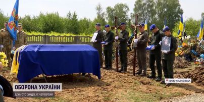 В Івано-Франківську попрощалися з військовими льотчиками