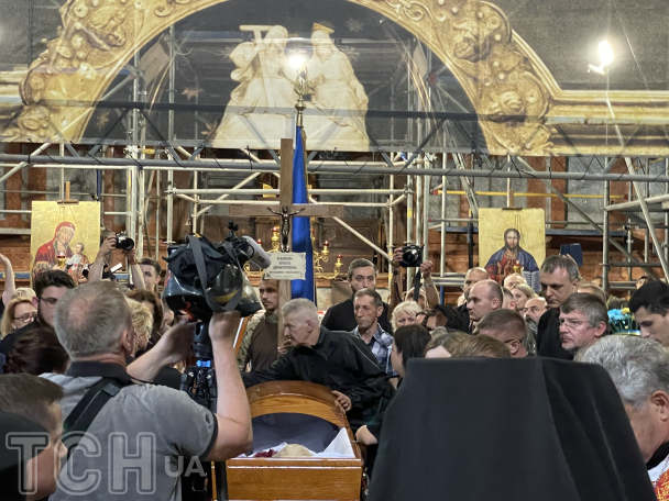 Відспівування в храмі святих апостолів Петра і Павла. Автор фото Валерія Ковалинська / ©