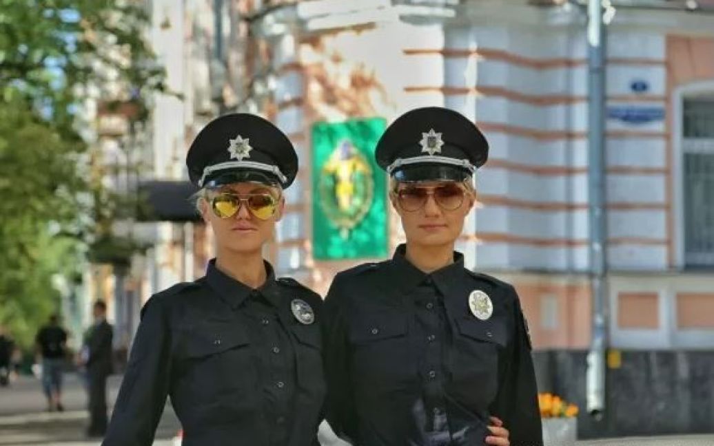 В Киеве приняли присягу патрульные / © Hromadske.tv