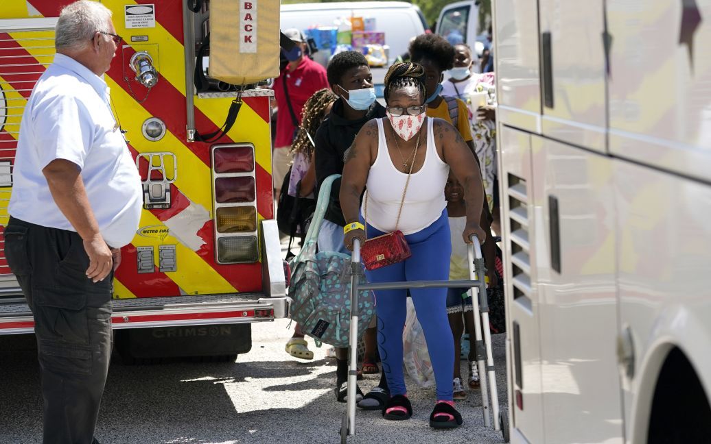 © Associated Press