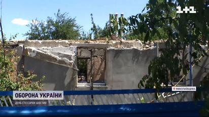 Щодня під обстрілами – російські окупанти рівняють з землею Миколаїв