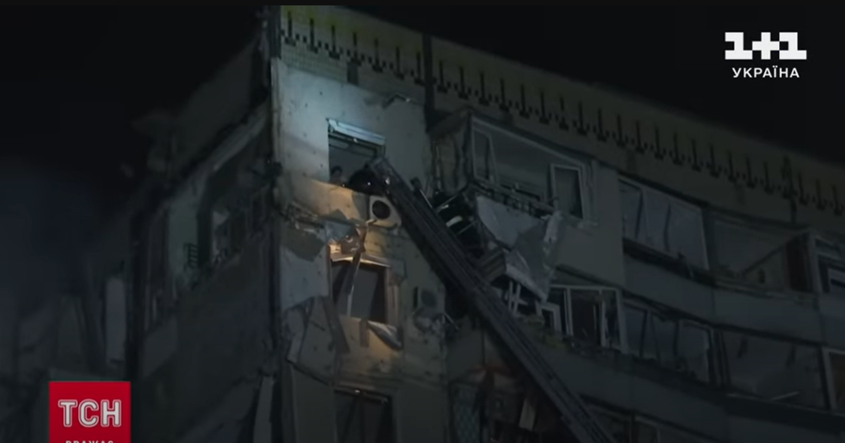 Двері до кімнати вели до прірви із 9 поверху: врятована сім’я в Дніпрі втретє починає життя спочатку через росіян