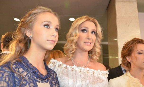 Снежана Егорова с дочерью Александрой от Семена Горова / © 