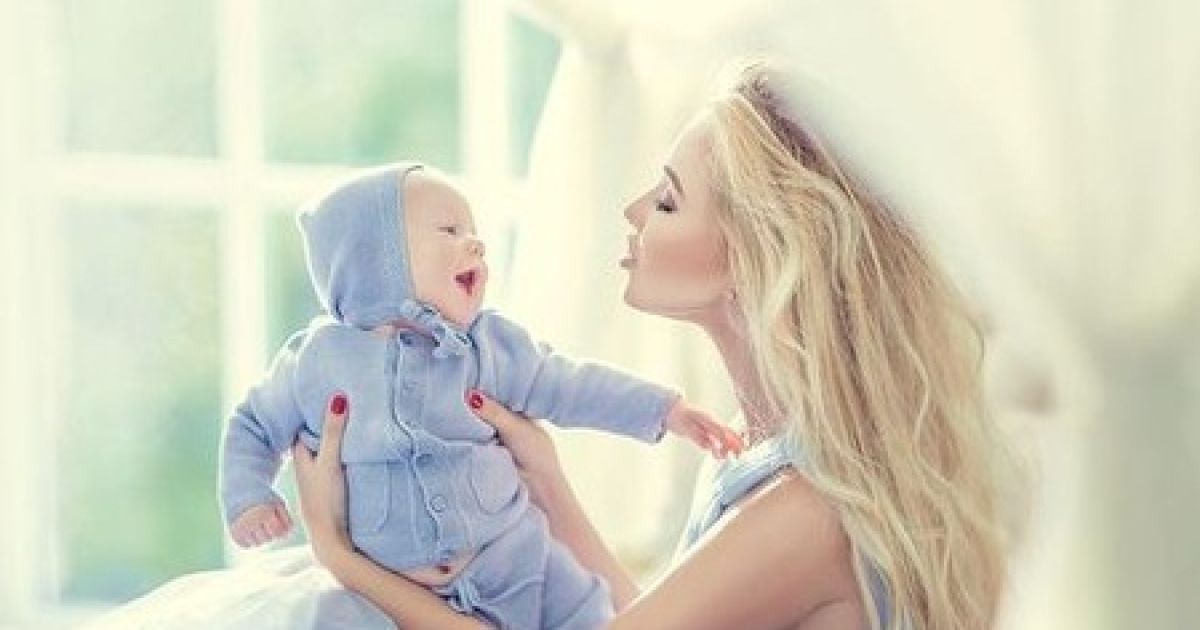 Молода дружина Тищенка замилувала фотосесією з крихітним синочком