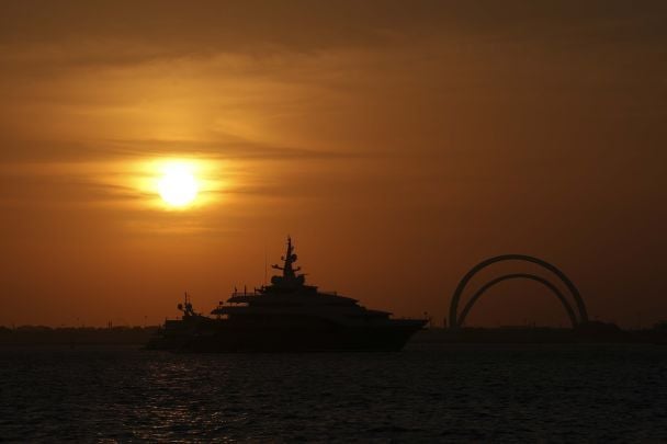 Супер'яхта олігарха Путіна прорвала блокаду в Ормузькій протоці: подробиці