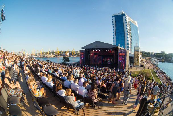 Вже 29-го вересня о 20:15 в ефірі &laquo;1+1&raquo; покажуть Літній кубок &laquo;Ліги сміху&raquo; / © Студія "Квартал 95"