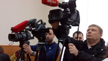 Савченко надела аутентичный национальный костюм, который ей привезла сестра Вера / © Фото Валентины Мудрык/ТСН