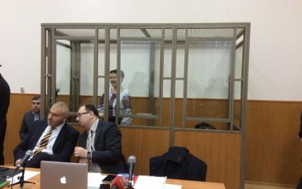 Дело Савченко: суд отказался приобщать к делу переведенные документы