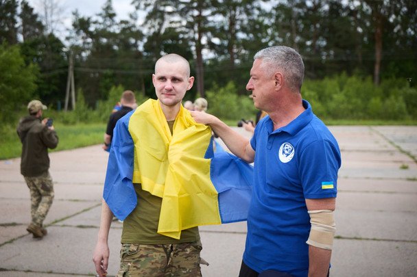 Обмін полоненими 12 червня
