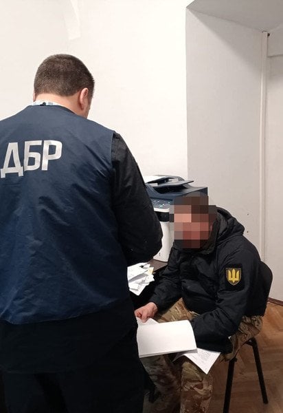 Працівники ДБР передали до суду справу щодо військового ТЦК, який побив цивільного