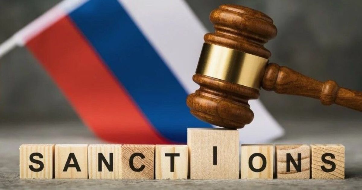 Лазівки у санкціях: які країни допомогли РФ заробити мільярд євро 2023 року