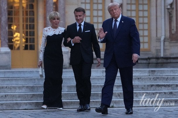 Еммануель і Бріжит Макрони / © Associated Press