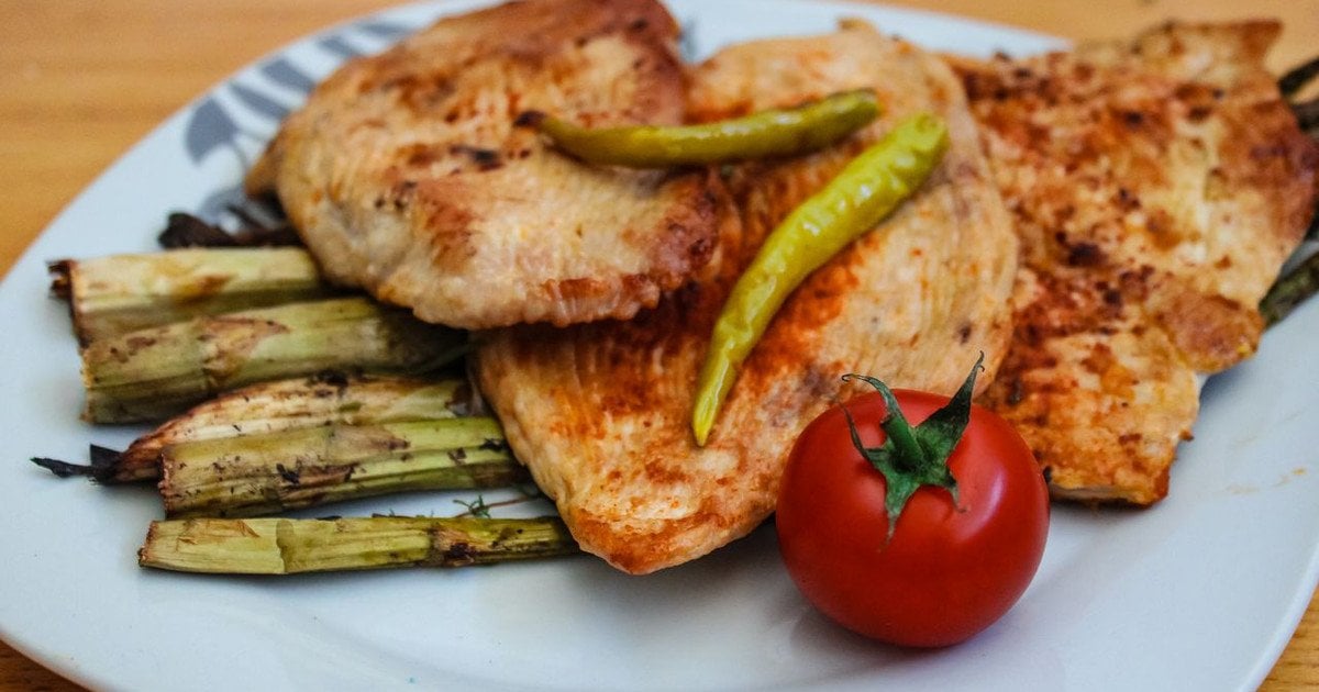 Як краще готувати курячу грудку