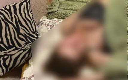 Мать заснула на своем 3-месячном младенце: в Киеве полицейские спасли ребенка, прибыв по вызову