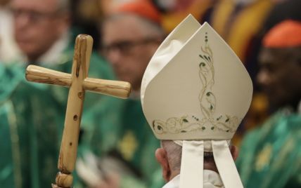 Італійська художниця подала судовий позов проти Ватикану: у чому звинувачує Святий престол