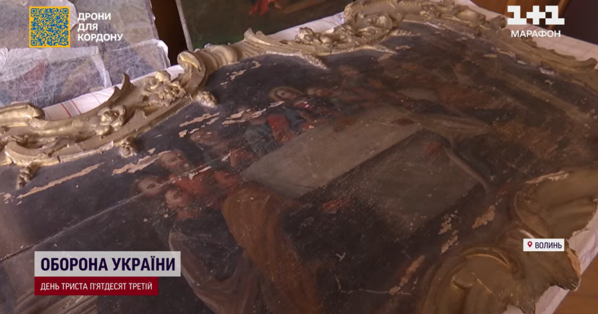 В церкві на Волині знайшли ікону XVIII століття, яку ховали в простирадлах на шафі