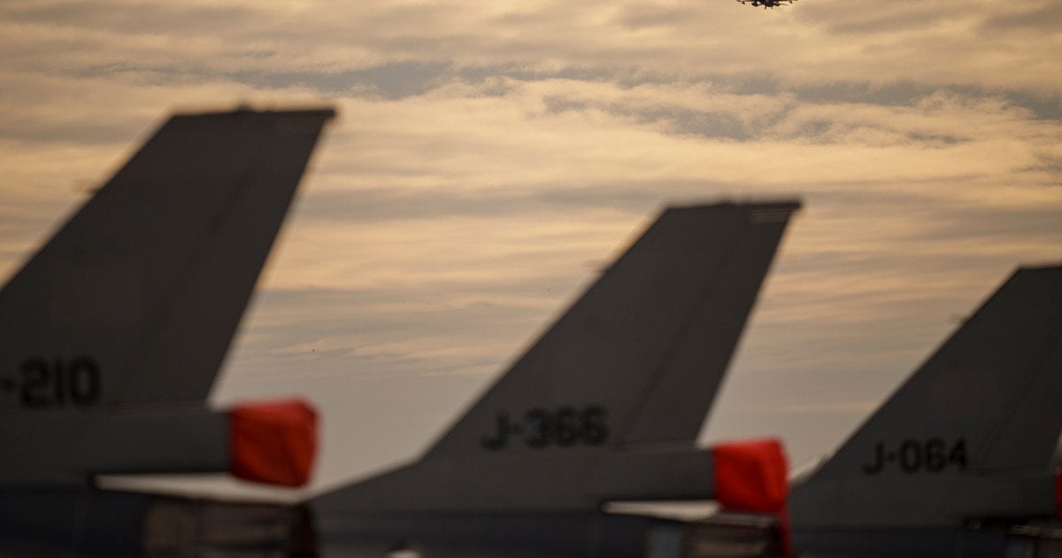 Авиабаза НАТО