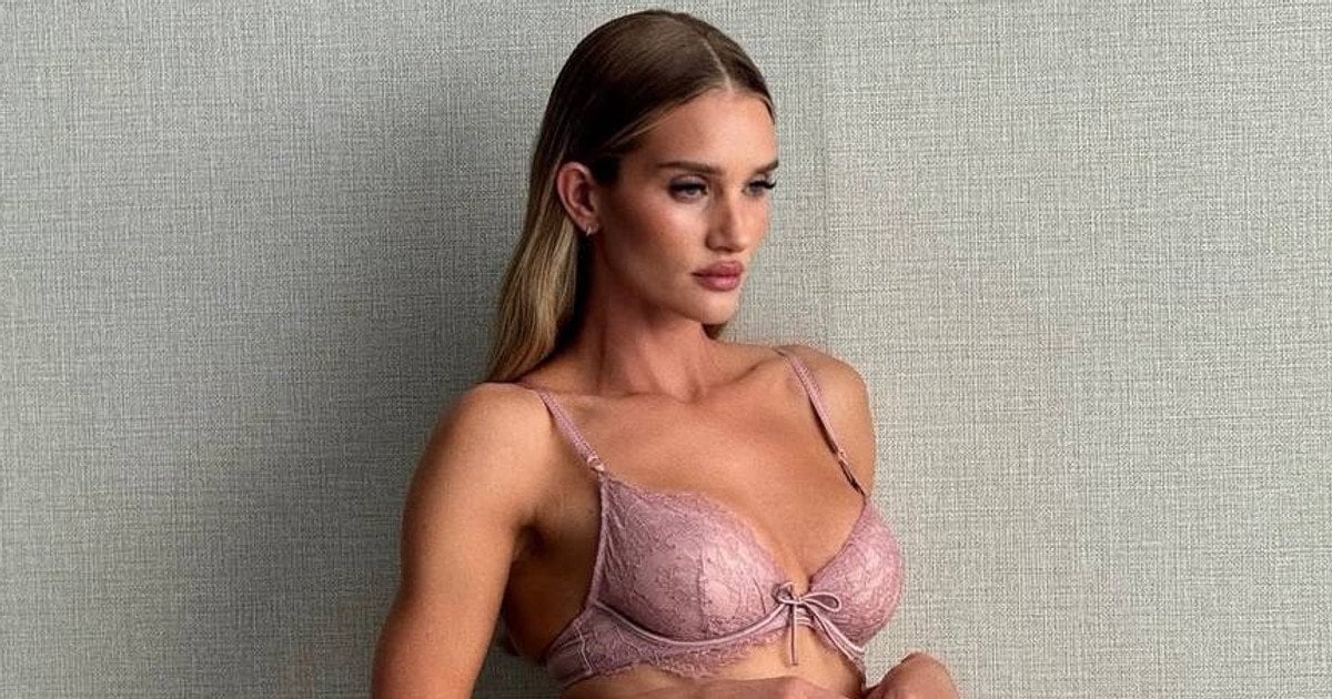 Розі Гантінгтон-Вайтлі