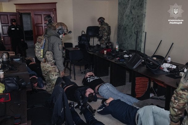 Затримання угруповання. Фото: сторінка А. Нєбитова у соцмережі