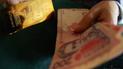 Директор отделения банка предоставляла клиентам банка фиктивные депозитные договора