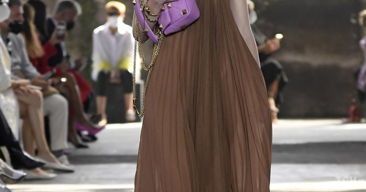 Колекція Valentino прет-а-порте сезону весна-літо 2021 / © East News