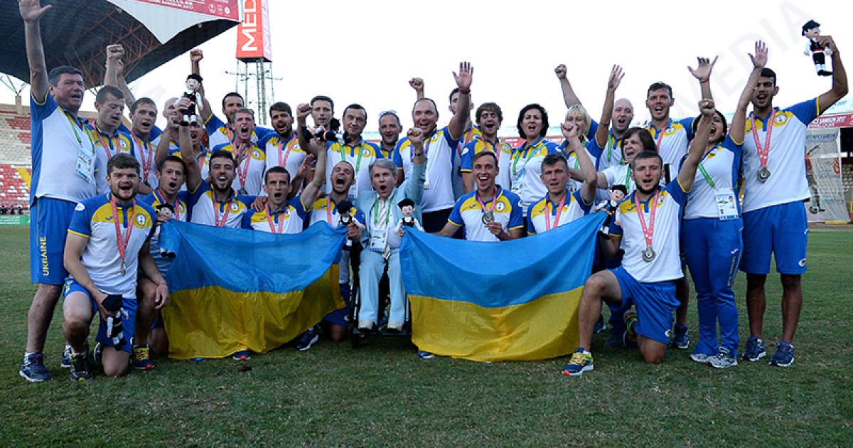 Українці тріумфально повертаються з Дефлімпіади із 99 медалями