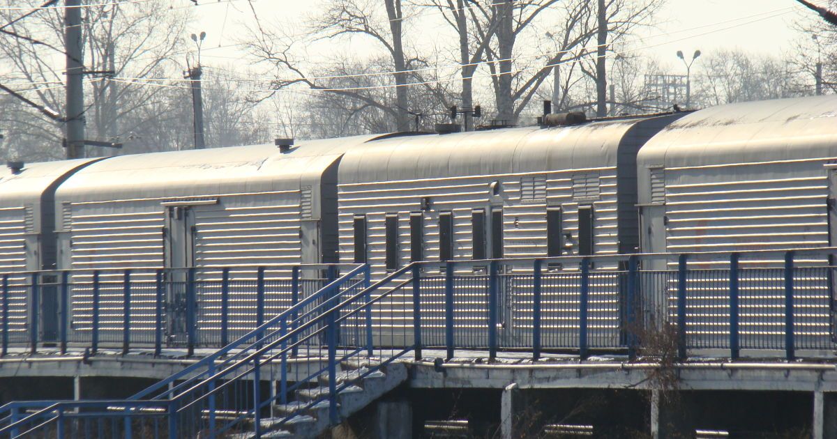 Війна Росії проти України: "Укрзалізниця" перевозитиме залишки окупантів у вагонах-рефрижераторах