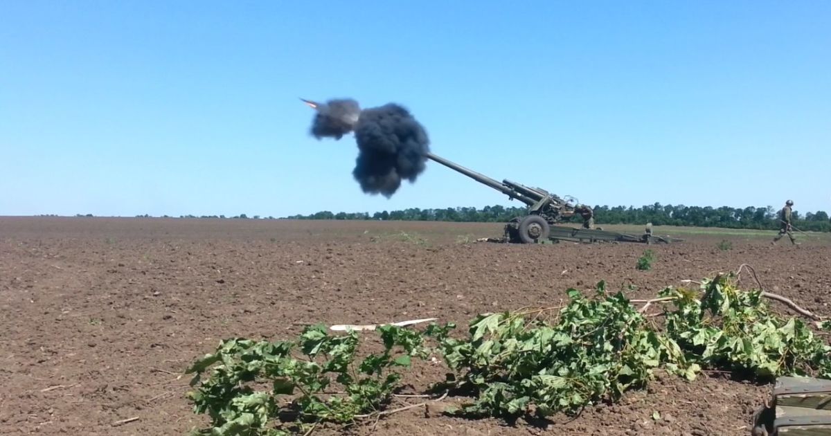 Російські військові під час навчань випадково накрили село артилерійськими снарядами