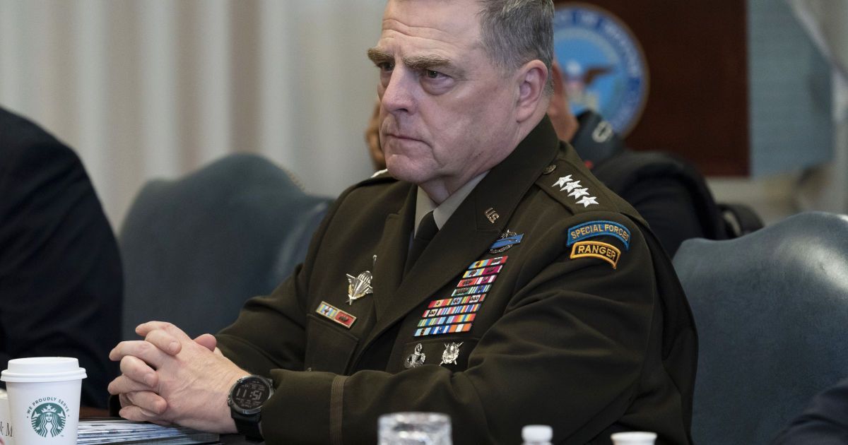 В США высокопоставленный военный отправился в карантин: что произошло