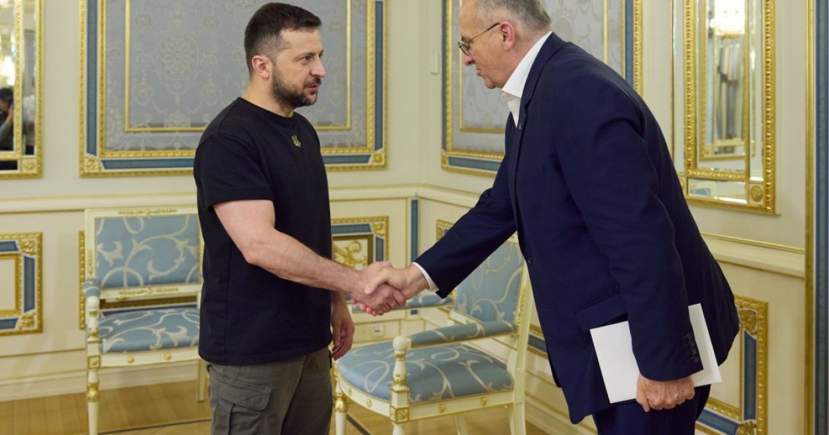"Це потужні сусіди": Зеленський зустрівся з міністром закордонних справ Польщі Збігнєвом Рау