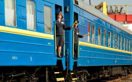 "Укрзализныця" присвоила "элитный" №1 поезду по новому маршруту
