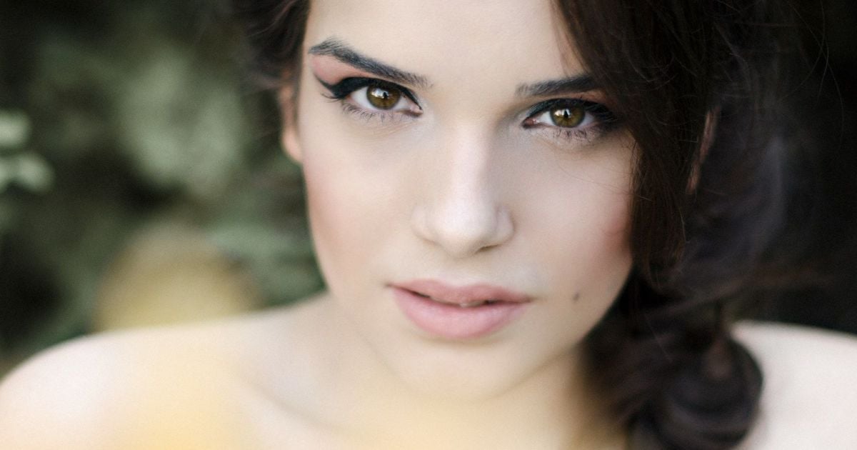 Модель на візку Олександра Кутас підписала перший контракт із відомою агенцією