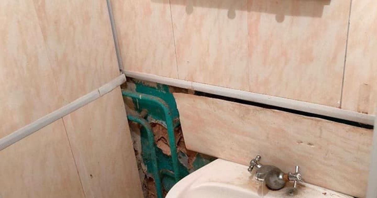 У Мережу потрапили фото вбиралень та кімнат у студентському гуртожитку НАУ