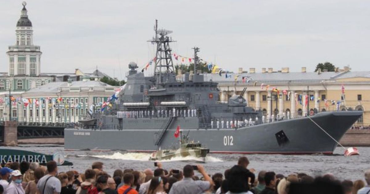 "Оленогорський горняк".