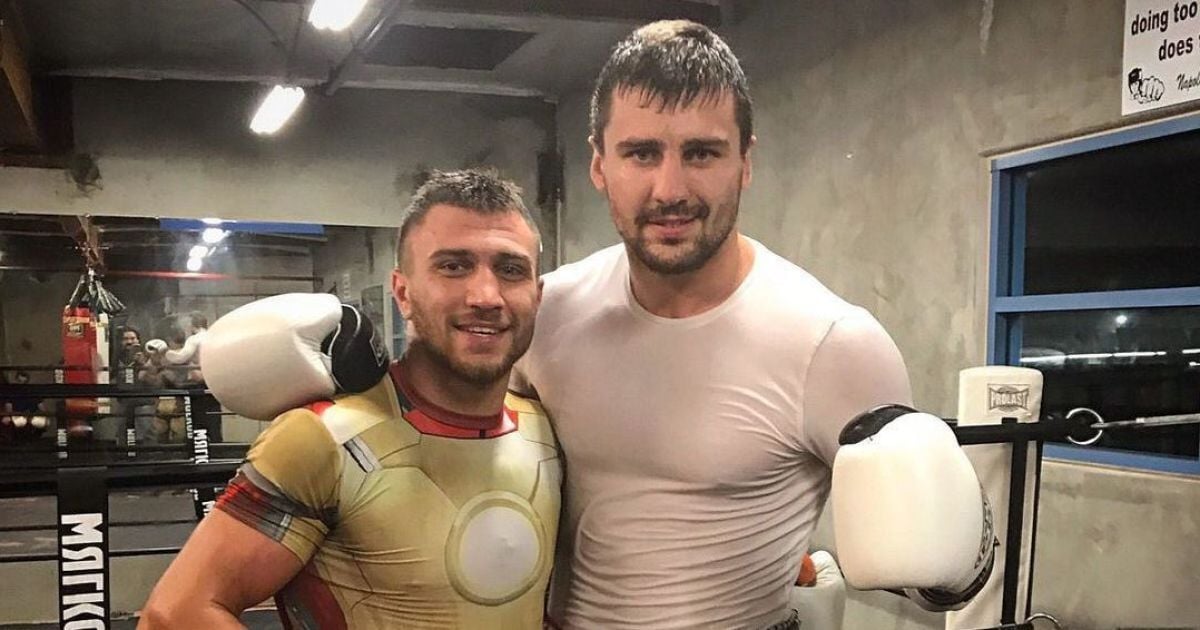 "Он же не вышел с флагом России": известный украинский боксер вступился за Ломаченко