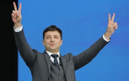 Зеленський закликав українців "не накручуватися" і оголосив про амбітні плани на 2022-ий