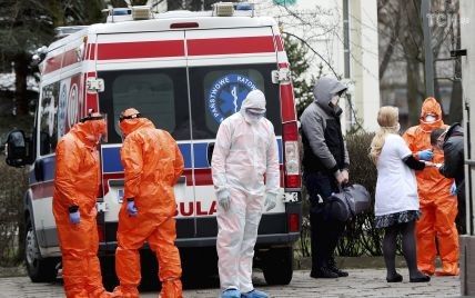 В Польше обнаружили уже более тысячи случаев коронавируса: число умерших снова возросло