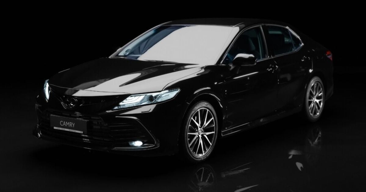 В Украине стартовали продажи обновленной Toyota Camry