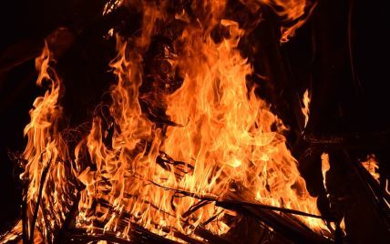 У Львові у пожежі загинула жінка: сусіди вибирались із під'їзду навпомацки