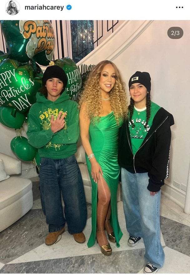 Мерая Кері з дітьми / © Instagram Мерайї Кері