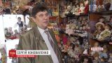 Житель Черниговской области собрал в своей коллекции 1250 уникальных кукол