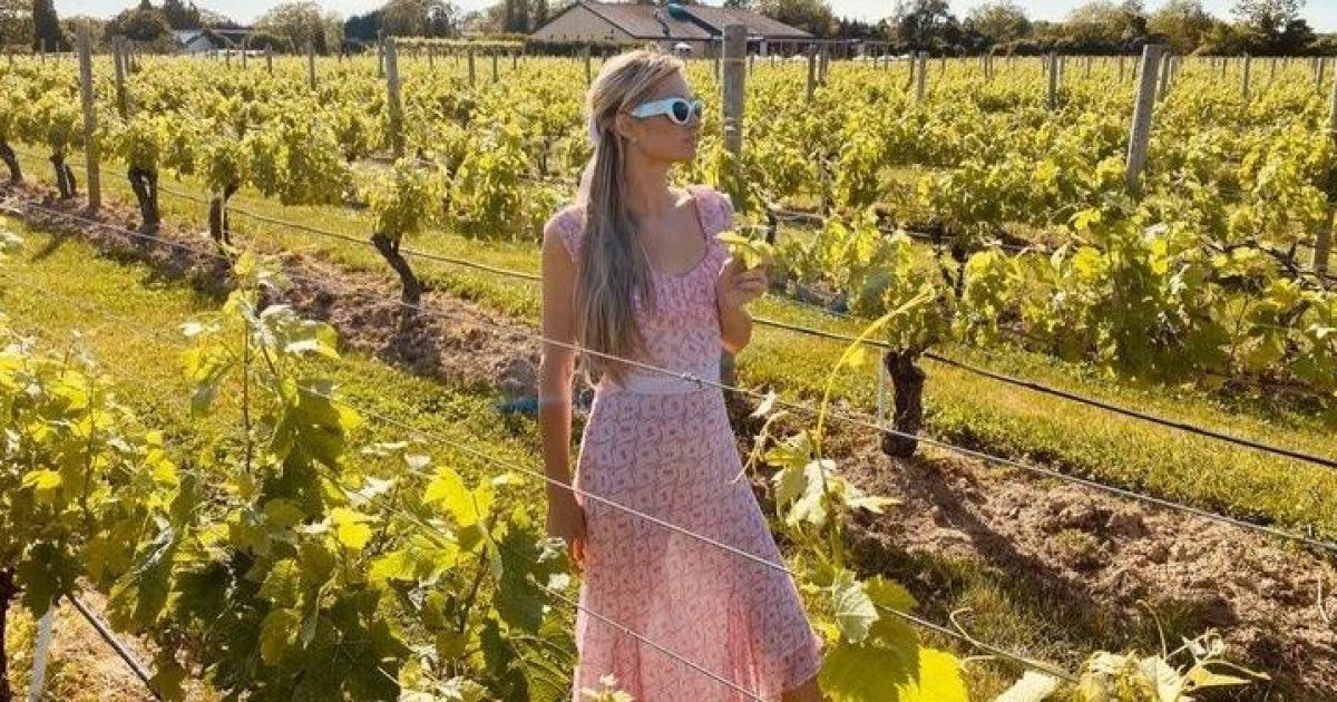 "Ти моя казка, і мрія збулася": Періс Гілтон замилувала романтичним знімком з бойфрендом