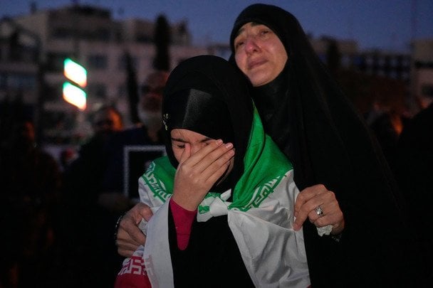 Інші плачуть / © Associated Press