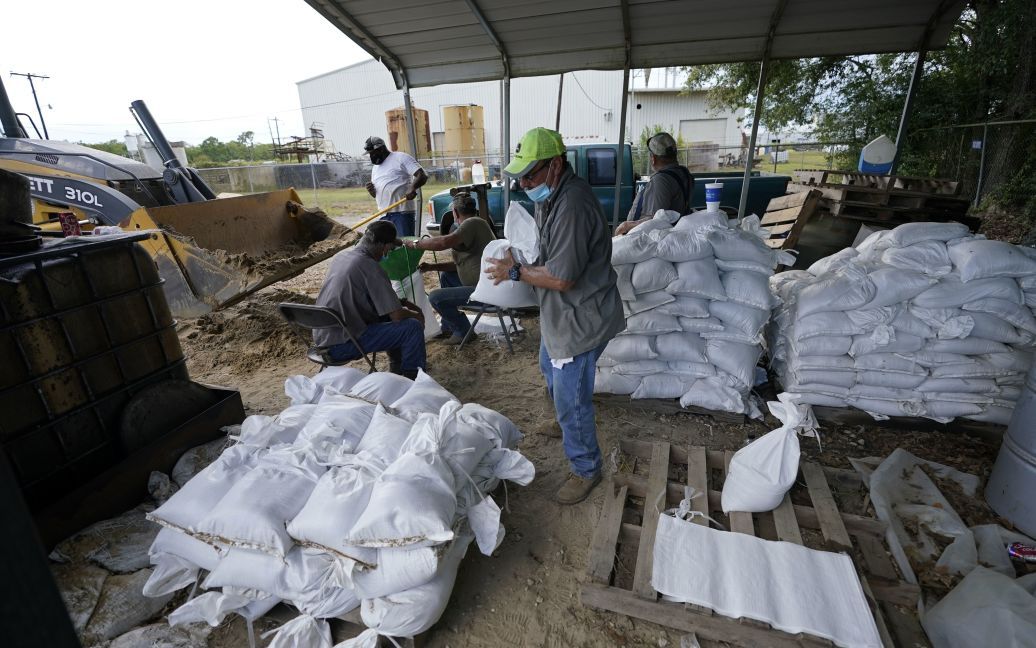 © Associated Press