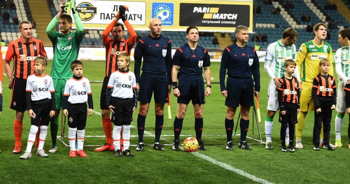 "Карпаты" будут играть против "горняков" без Карнозы и Страшкевича.